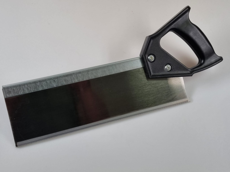 903330 – Kapzaag fijn 300 mm kunstof handgreep Schwan